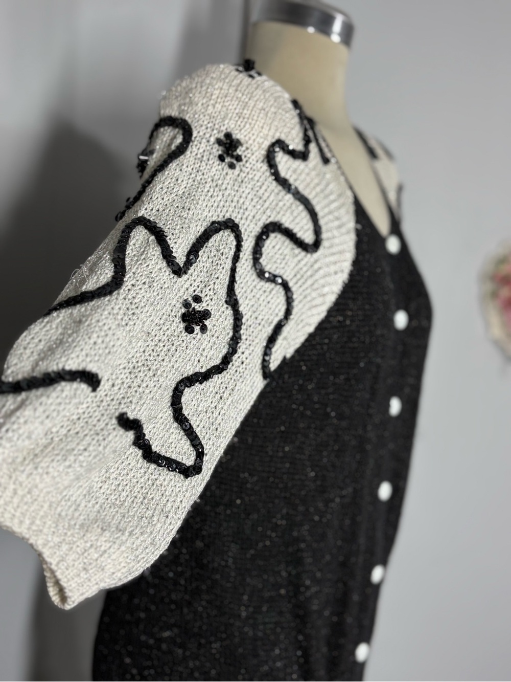 Black & White Short Sleeve Button-Front Knit Cardigan - Picture 7 of 12